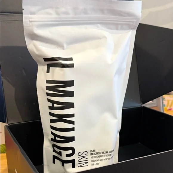 IL MAKIAGE Skin Sun Foam - Picture 5 of 5